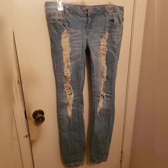 chi ole Denim - Distressed Skinny Jeans